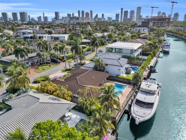 3 of 50 - 2930 Ne 164th Street, North Miami Beach, FL