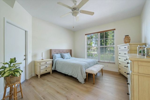 5 of 67 - 6162 Nw 121st Avenue, Coral Springs, FL
