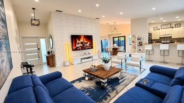 5 of 38 - 21780 Sw 99th Place, Cutler Bay, FL