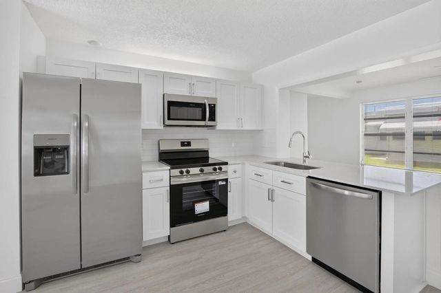5 of 39 - 2080 Sw 13th Way, Boynton Beach, FL