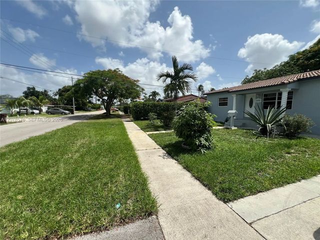 3 of 25 - 5490 W 2nd Avenue, Hialeah, FL