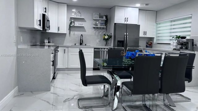 4 of 38 - 1531 Nw 98th Avenue, Pembroke Pines, FL