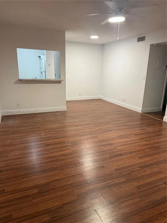 3 of 18 - 838 Twin Lakes Drive #19-e, Coral Springs, FL