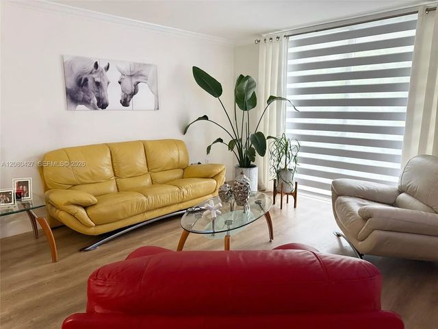 2 of 4 - 7921 Byron Avenue #206, Miami Beach, FL