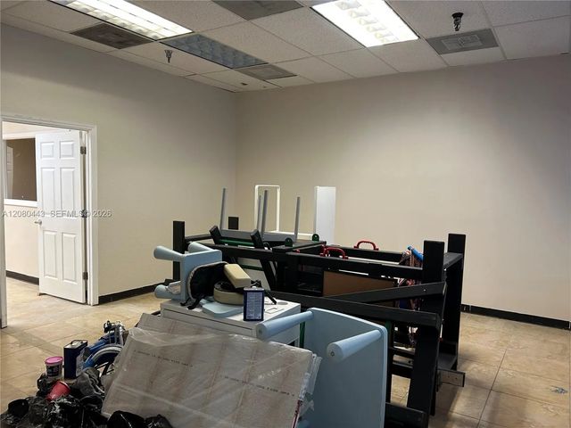 2 of 10 - 5450 W 16th Avenue, Hialeah, FL