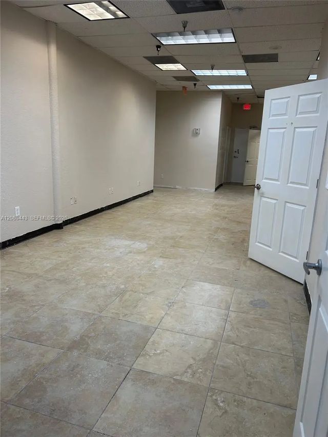 3 of 10 - 5450 W 16th Avenue, Hialeah, FL