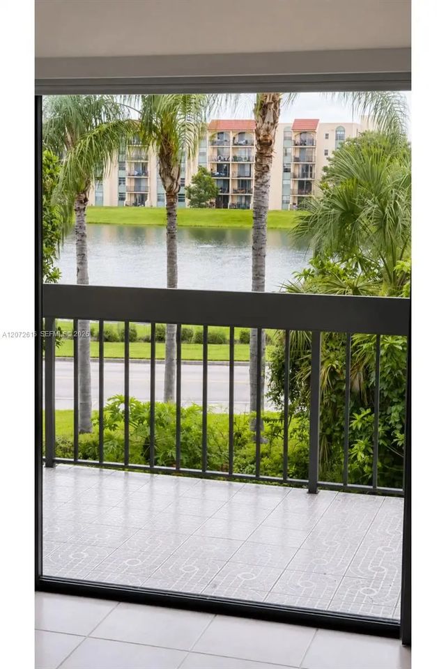 5 of 15 - N/A, Miami, FL
