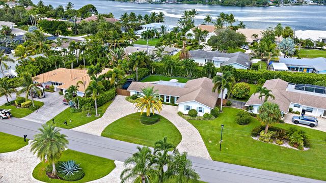 2 of 23 - 215 Golfview Drive, Tequesta, FL