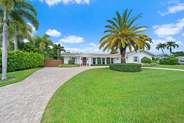 5 of 23 - 215 Golfview Drive, Tequesta, FL