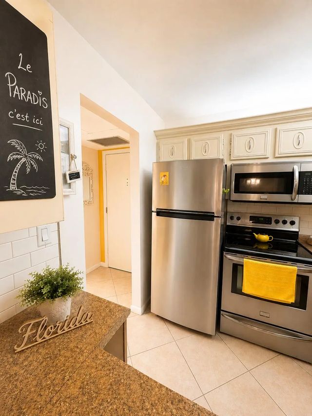 3 of 19 - 5680 Sw 3rd Place #106, Margate, FL