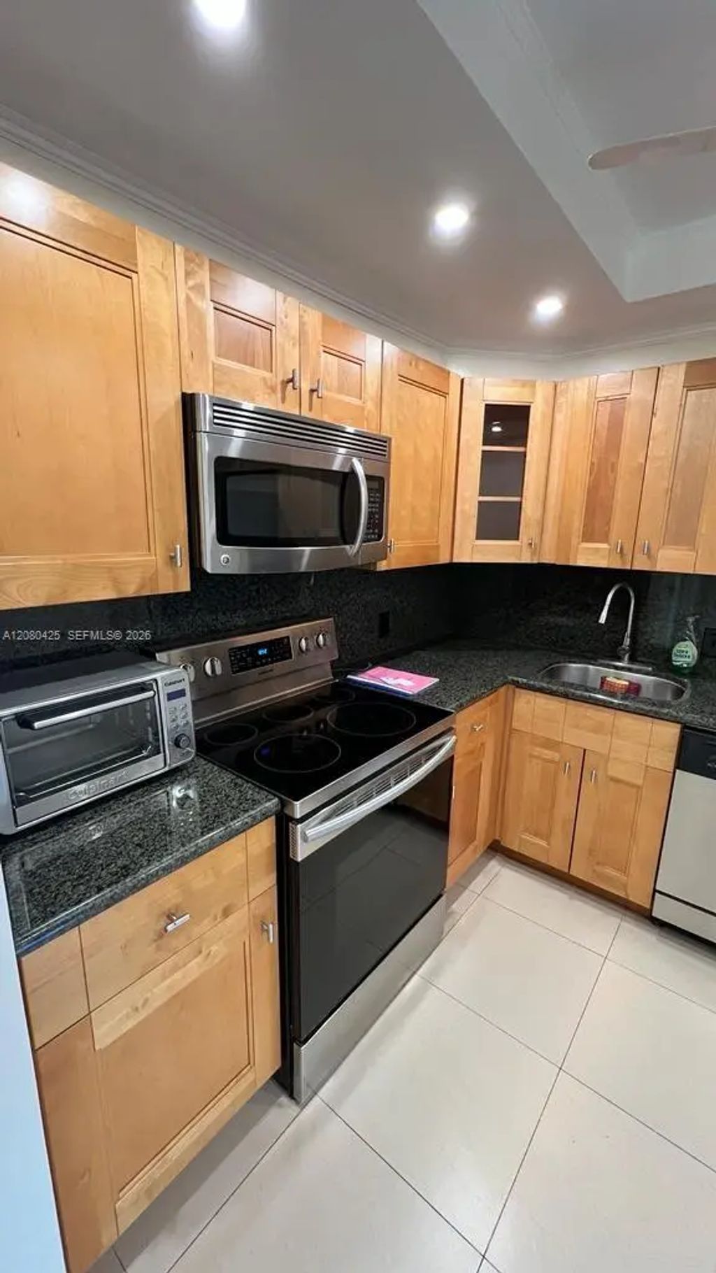 20500 W Country Club Drive #204, Aventura