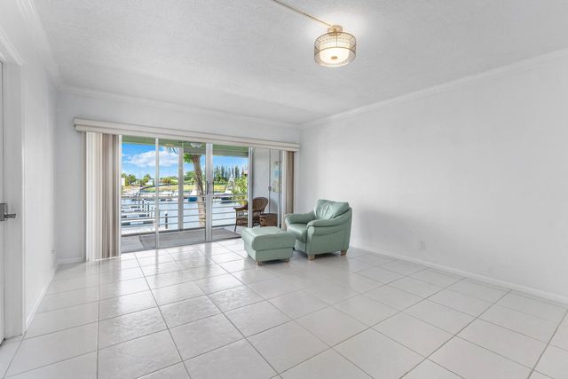5 of 44 - 29 Yacht Club Drive #304, North Palm Beach, FL