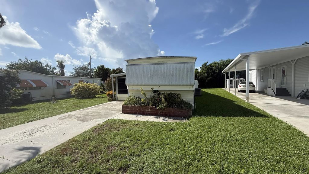 11055 Se Federal Hwy 97 Highway #97, Hobe Sound