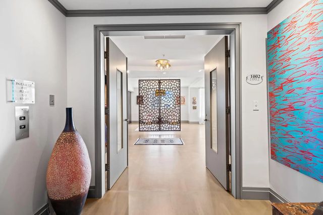 3 of 45 - 209 N Birch Road #1002, Fort Lauderdale, FL