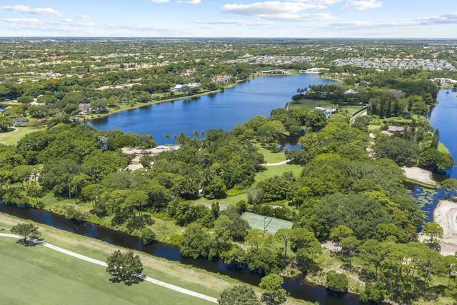 4 of 8 - 6001 Le Lac Road, Boca Raton, FL