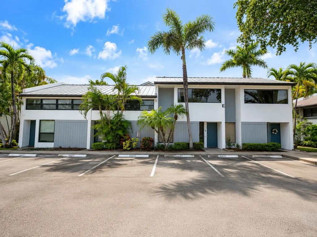 3900 Ne 18th Avenue #21e, Oakland Park