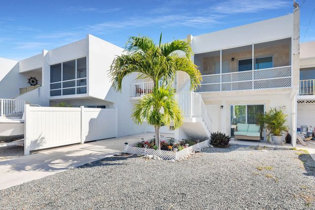 2 of 38 - 100 Iroquois Drive #5, Islamorada, FL