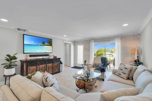 4 of 38 - 100 Iroquois Drive #5, Islamorada, FL