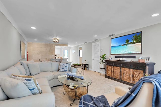 5 of 38 - 100 Iroquois Drive #5, Islamorada, FL