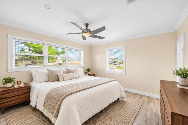 5 of 44 - 301 Se 3rd Terrace, Dania Beach, FL