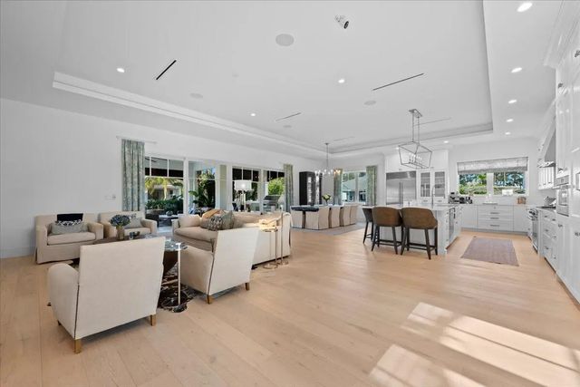 4 of 72 - 934 N Loxahatchee Drive, Jupiter, FL