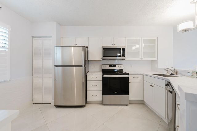 2217 Cypress Island Drive #508, Pompano Beach