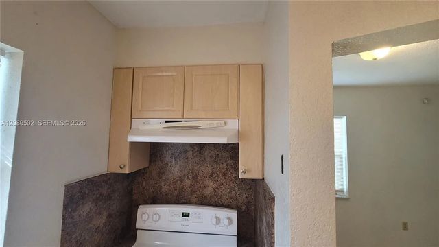 4 of 12 - 2400 Nw 152nd Street, Miami Gardens, FL