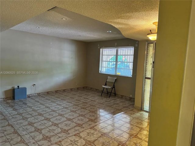 N/A, Miami
