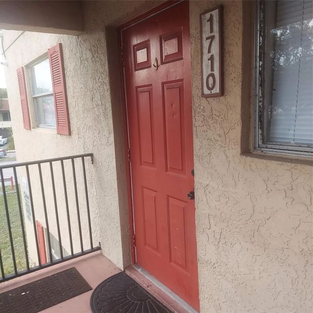 1710 Nw 56th Avenue #1710, Lauderhill