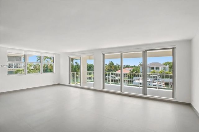 2 of 33 - 10180 W Bay Harbor Drive #3a, Bay Harbor Islands, FL