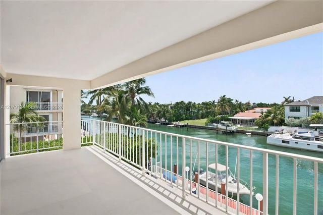 5 of 33 - 10180 W Bay Harbor Drive #3a, Bay Harbor Islands, FL