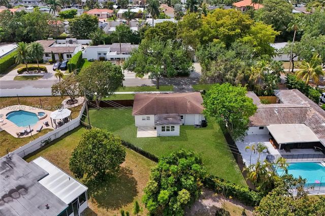 3 of 46 - 2125 Alamanda Drive, North Miami, FL