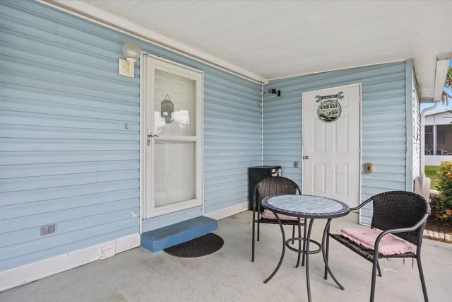 3 of 30 - 3608 Sleepy Hollow Lane, Port St. Lucie, FL