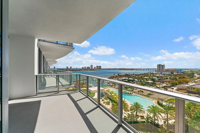 220 Lake Shore Drive #1219, Lake Park