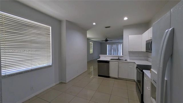 5 of 34 - 2231 N Cordoba Bend, Weston, FL