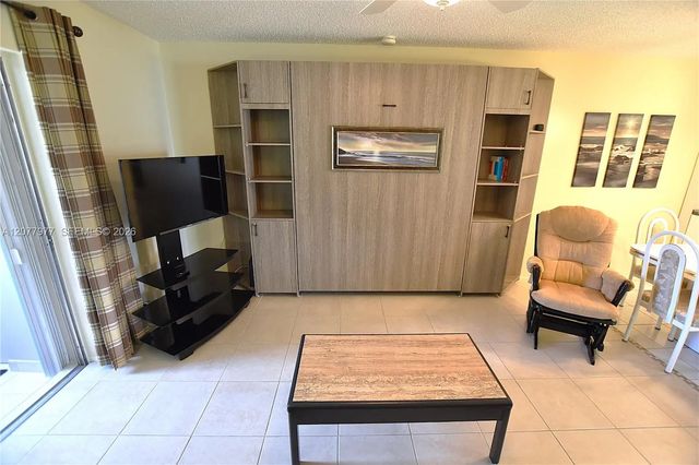 2971 Crosley Drive W #f, West Palm Beach