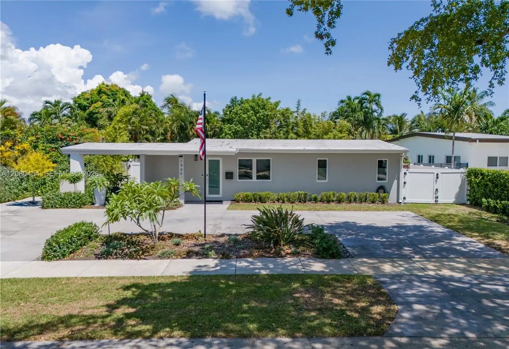 1945 S Hibiscus Drive, North Miami