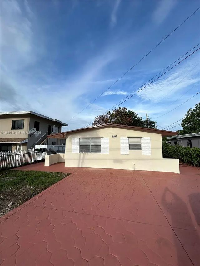 3 of 13 - 11545 Nw 17th Avenue, Miami, FL