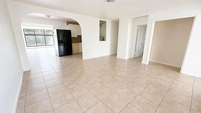 3 of 23 - 360 Nw 65th Avenue, Plantation, FL