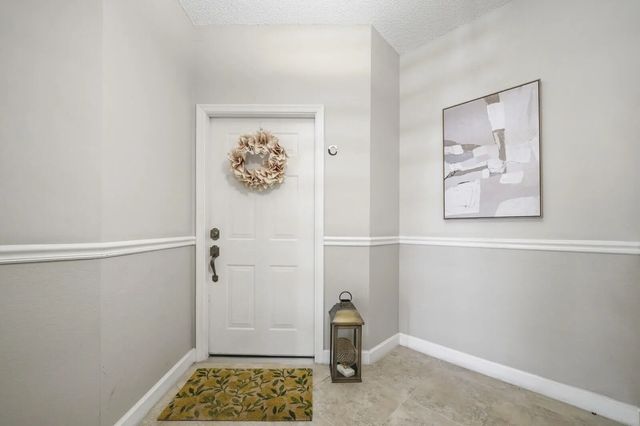 3 of 32 - 5780 Coach House Circle #c, Boca Raton, FL