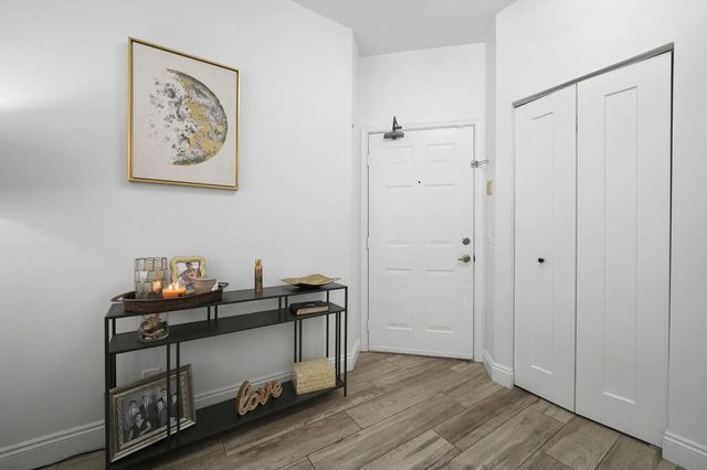 4 of 32 - 5780 Coach House Circle #c, Boca Raton, FL