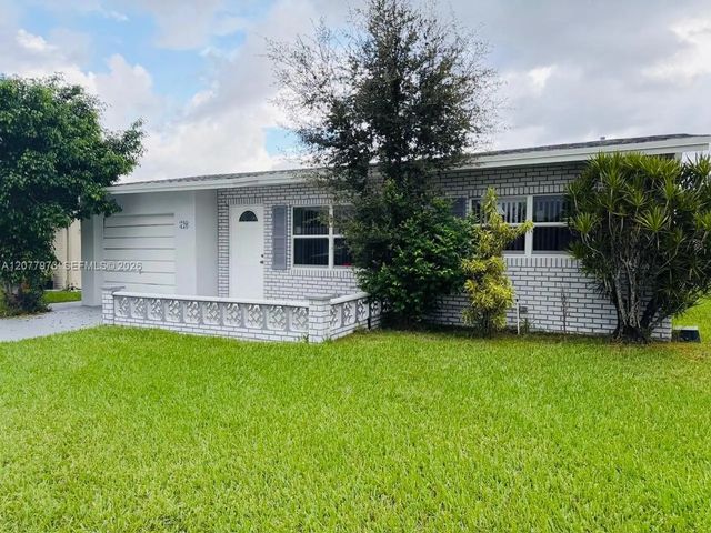 720 Nw 74th Way, Margate