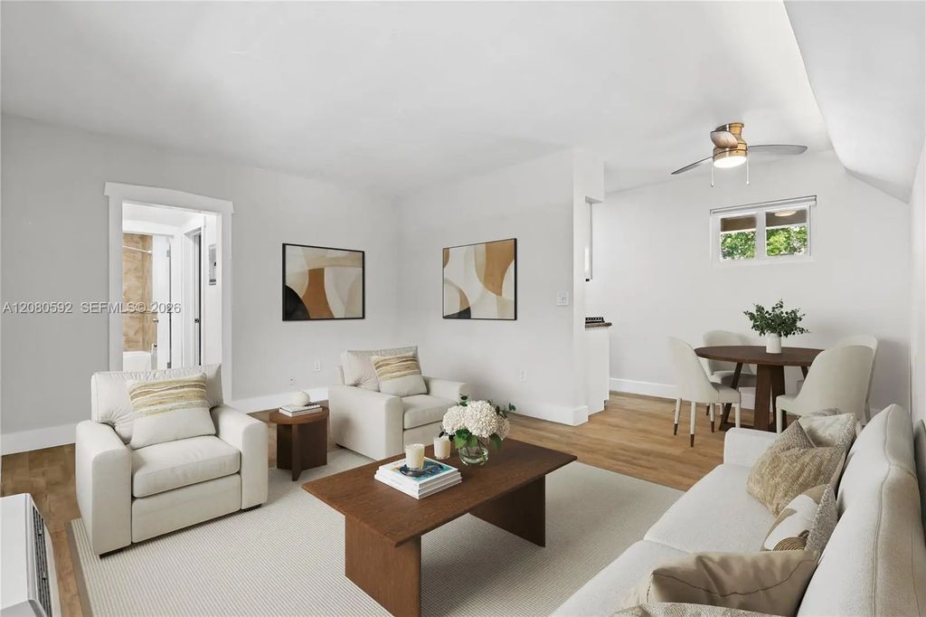 125 Edgewater Drive #12a, Coral Gables