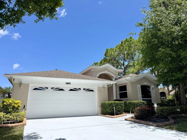 625 Venetto Court, Port St. Lucie