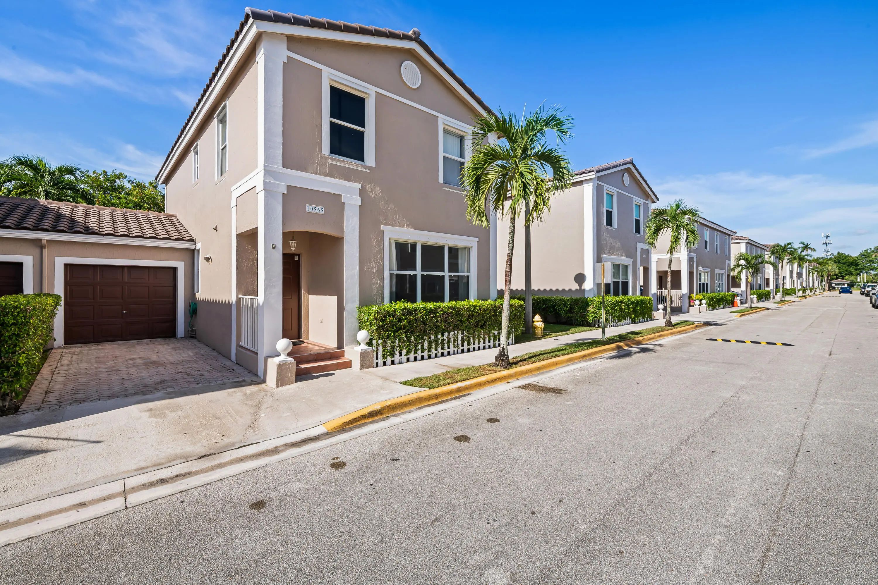 10565 Nw 57th Court #10565, Coral Springs