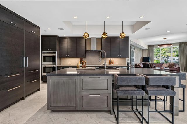 3 of 58 - 411 N New River Drive E #v-2, Fort Lauderdale, FL