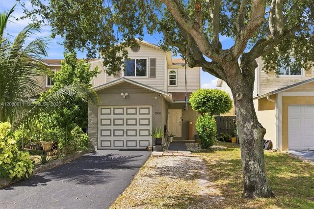 5 of 36 - 5506 Nw 22nd Street, Lauderhill, FL