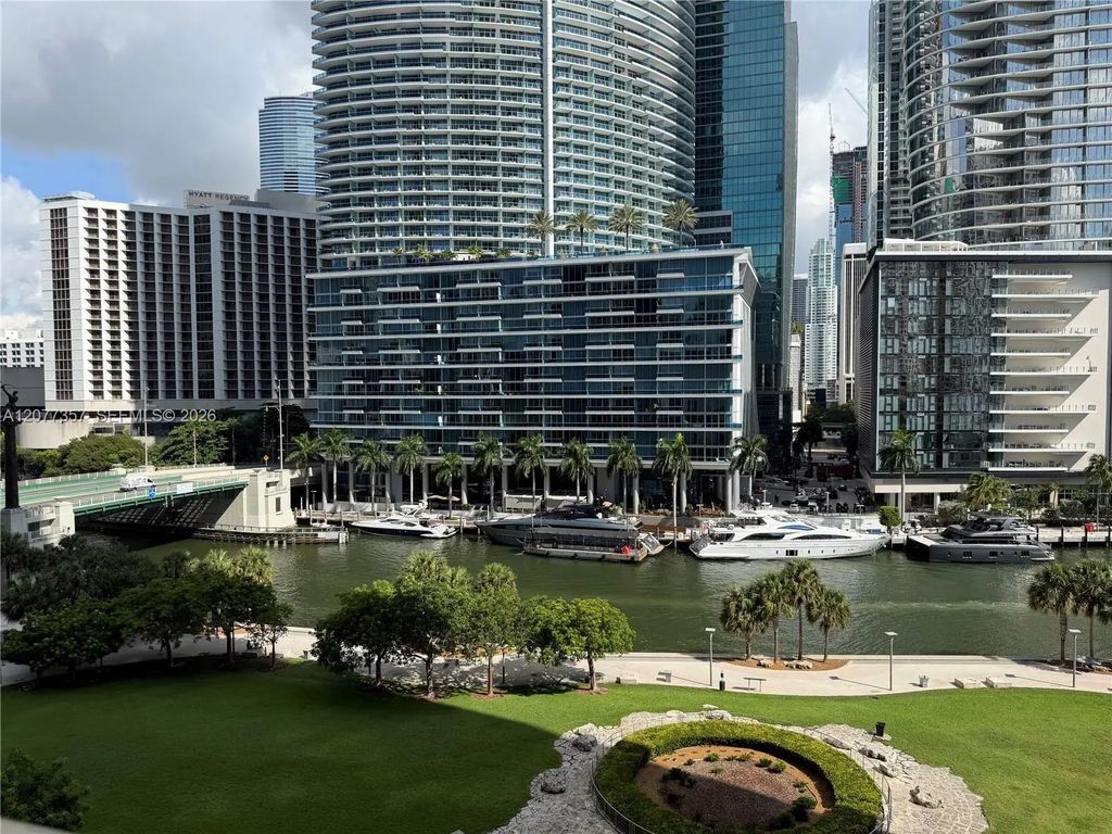 N/A, Miami