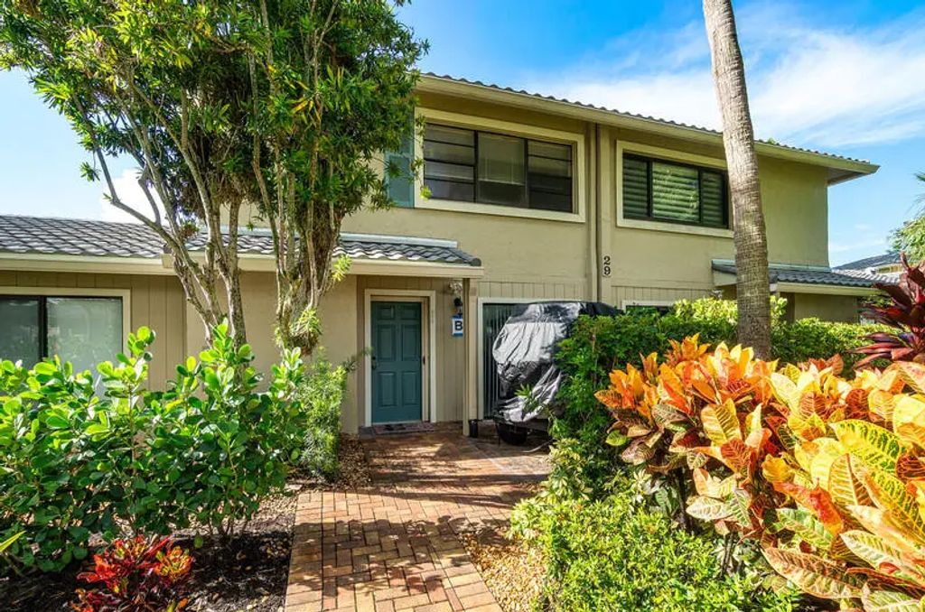 29 Westgate Lane #29b, Boynton Beach