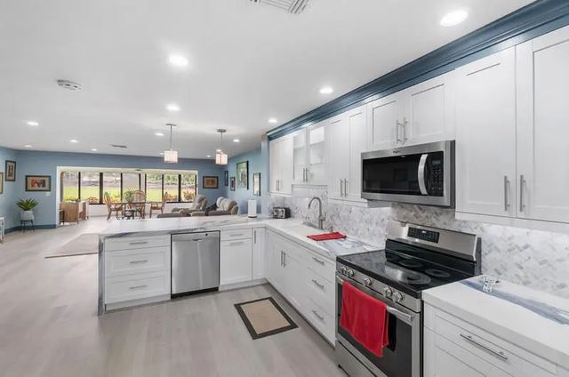 4 of 41 - 29 Westgate Lane #29b, Boynton Beach, FL